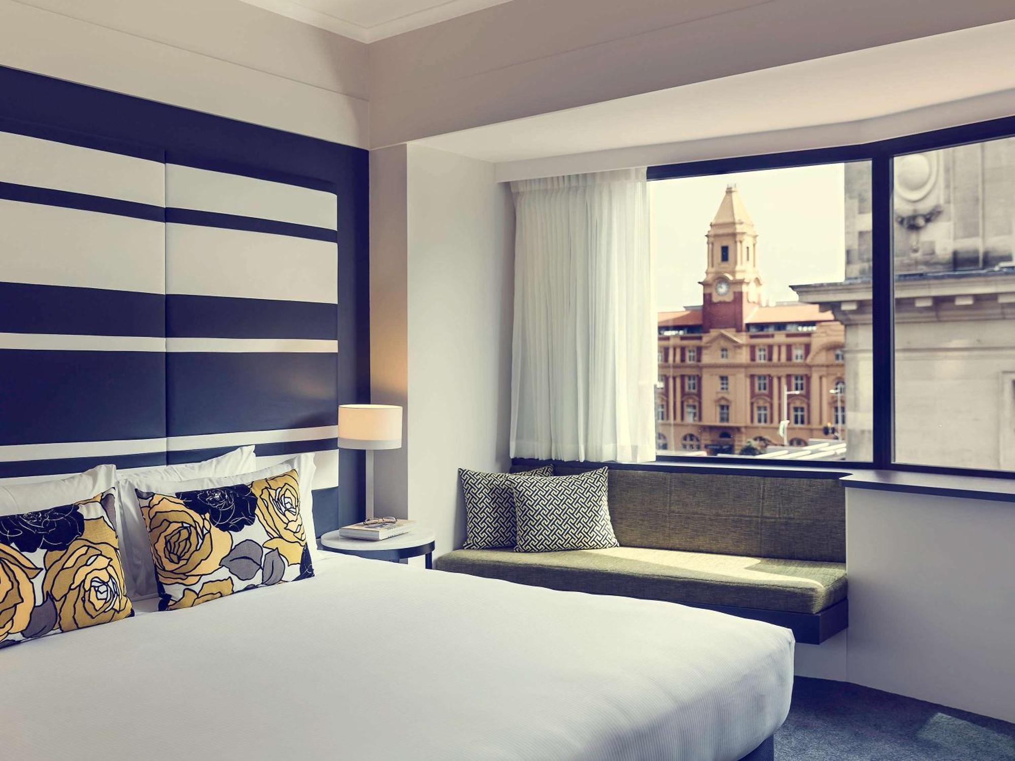 Superior Queen Room City side