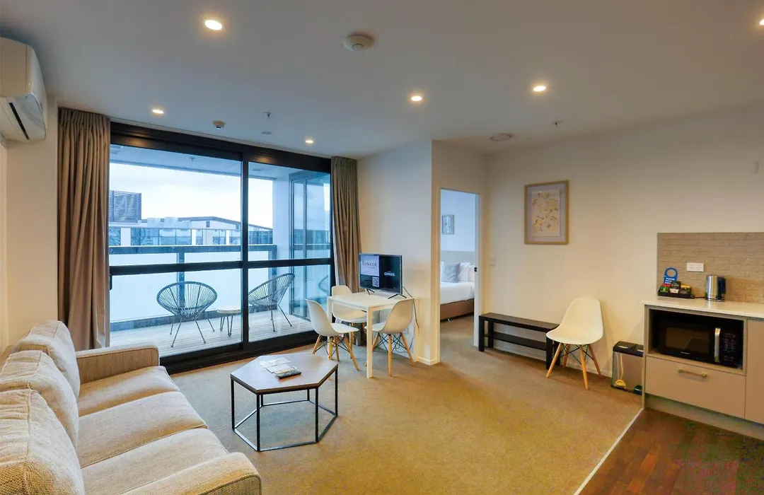 Ramada Suites By Wyndham Victoria Street West-1