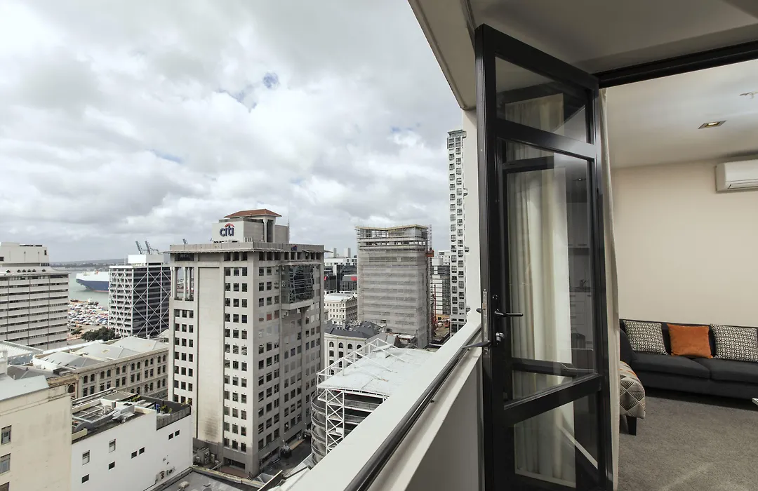 Quest On Queen Serviced Apartments-1