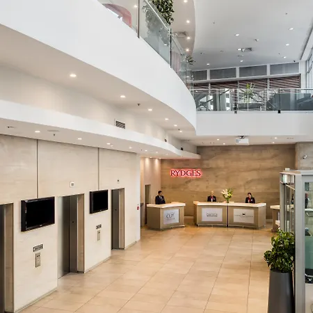 Rydges Auckland-2