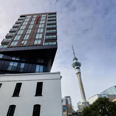 Ramada Suites By Wyndham Victoria Street West-3